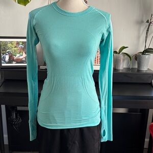 Lululemon Athletica Aqua Long Sleeve Tee